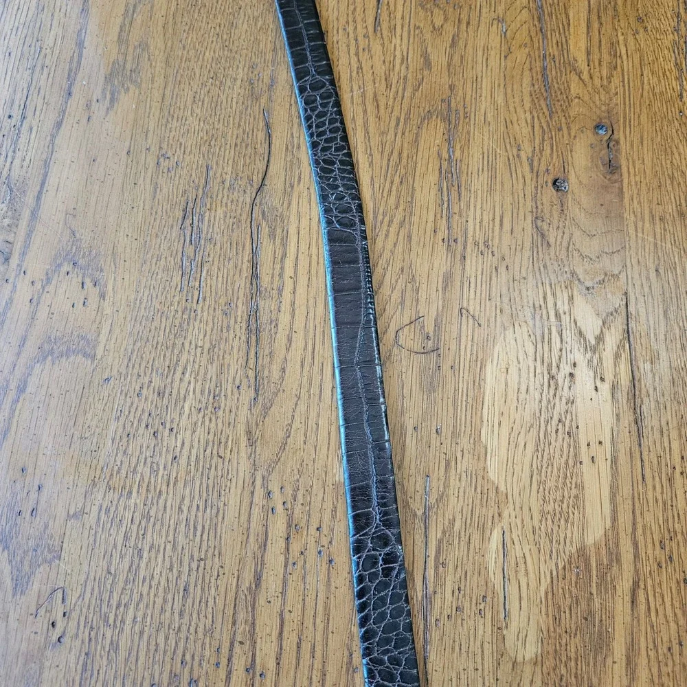 Harold's Dark Brown Croc-Textured Leather Belt with Silver Buckle